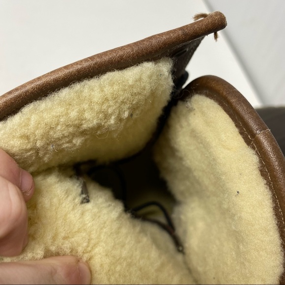 L.L. Bean Women’s 8” Brown Leather Shearling Lined Bean Boots Size 10 Narrow - Picture 8 of 13